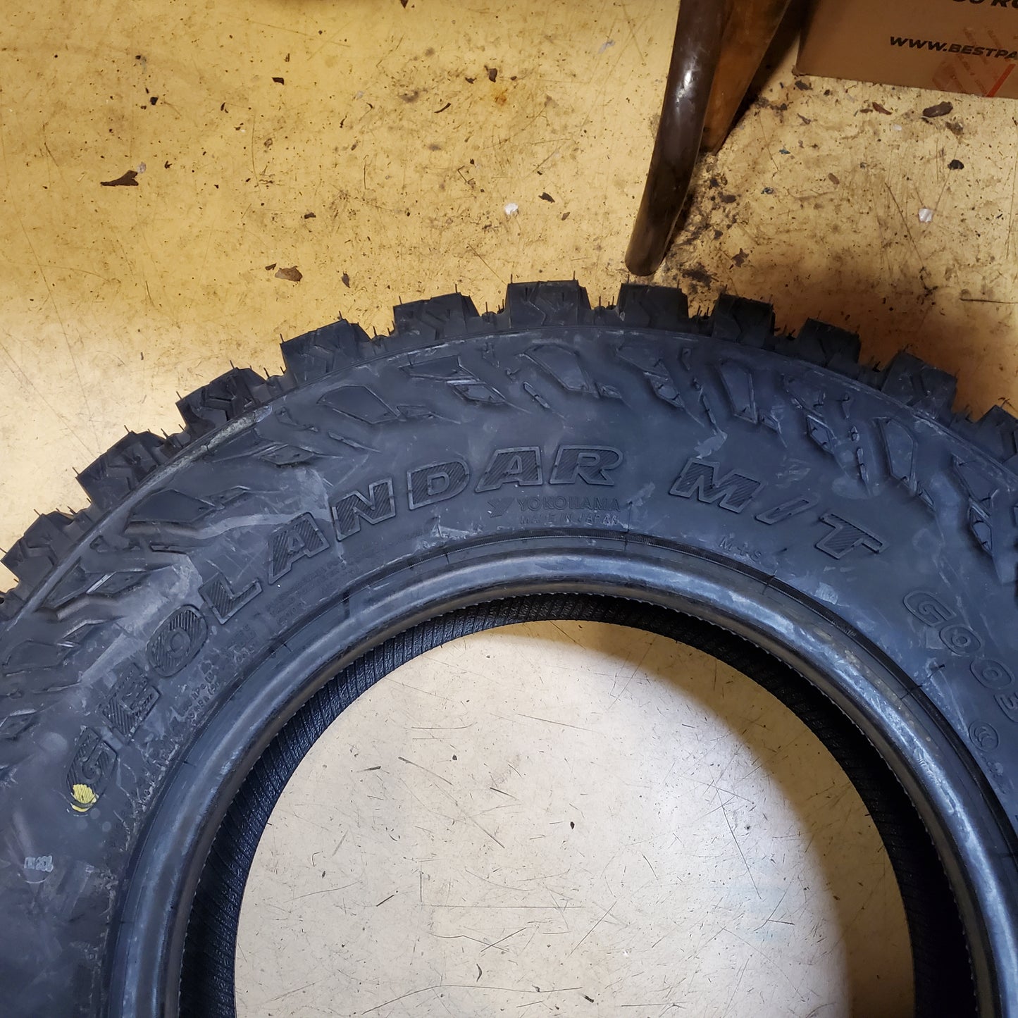 2 YOKOHAMA GEOLANDAR M/T G003 BSW LT 215 75 15 100/97Q 6 PLY MUD TIRE 110133306