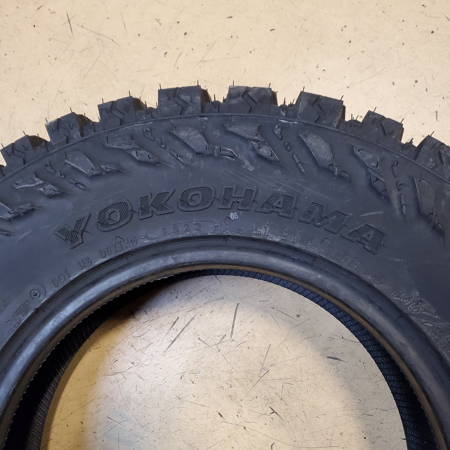 2 YOKOHAMA GEOLANDAR M/T G003 BSW LT 215 75 15 100/97Q 6 PLY MUD TIRE 110133306