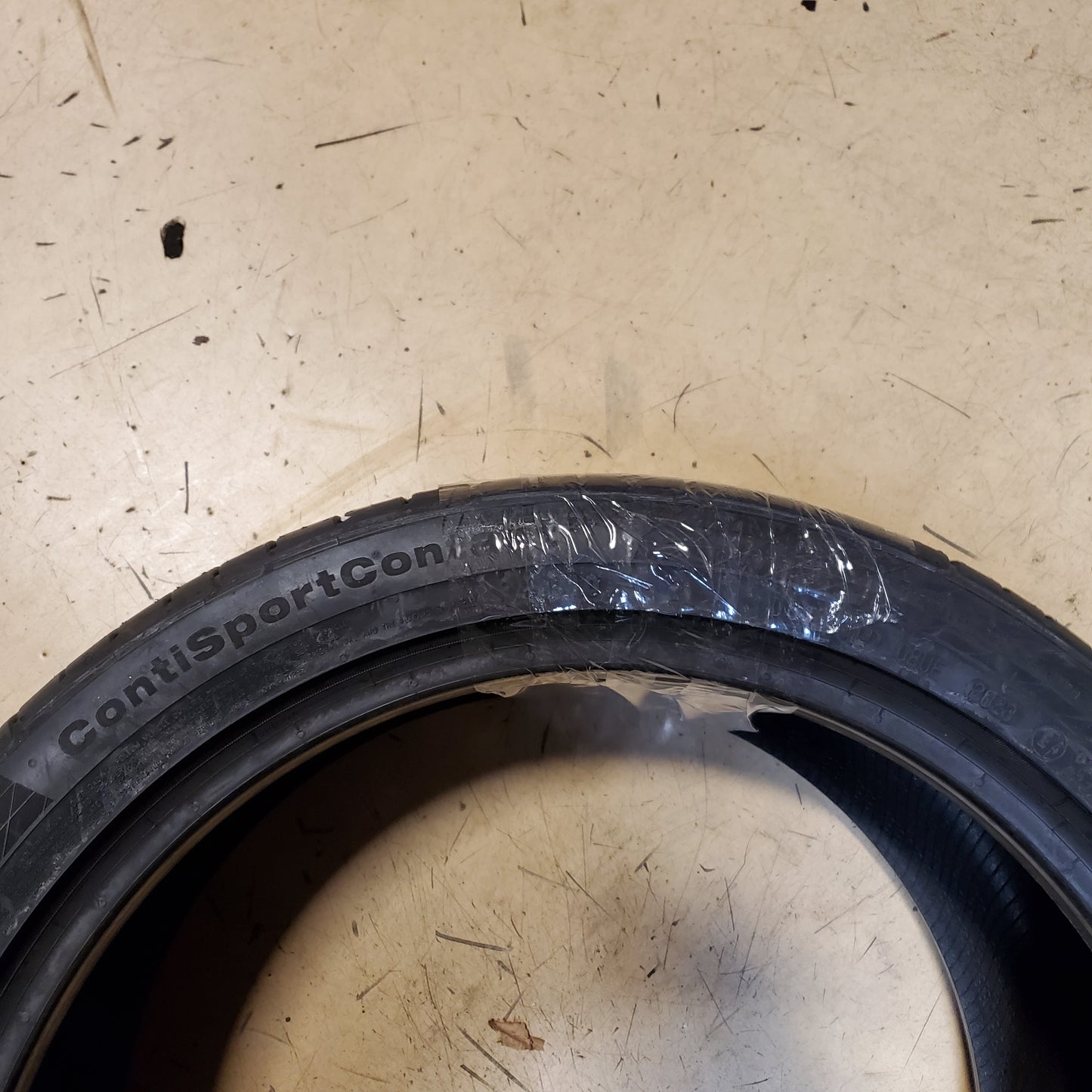 CONTINENTAL CONTISPORTCONTACT 5P MO BSW P 255 35 18 94Y UHP 03589640000