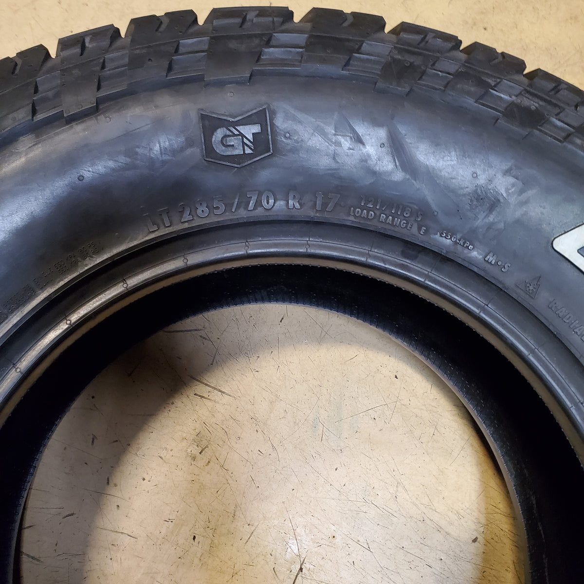 GENERAL GRABBER A/TX RWL LT 285 70 17 121/118S 10 PLY ALL TERRAIN TIRE 0450725