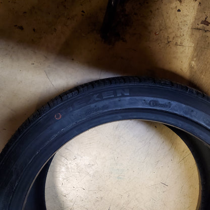 NEXEN NPRIZ AH8 BSW P 245 40 18 93V ALL SEASON TIRE 14714NXK