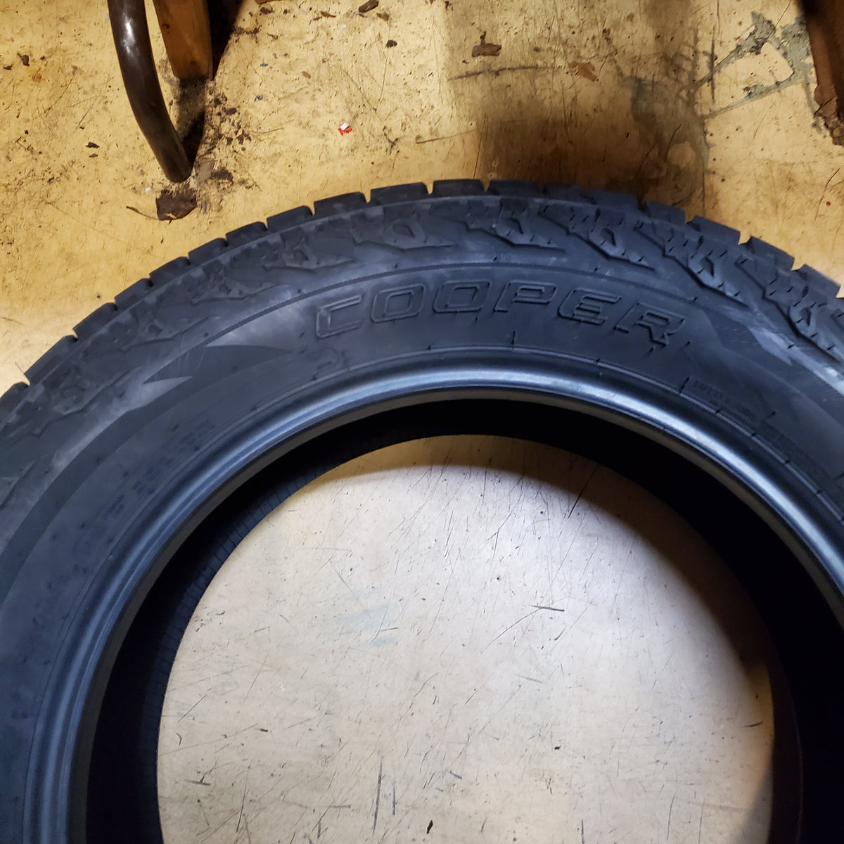 2 COOPER DISCOVERER ROAD+TRAIL AT BSW P 245 60 18 105H ALL TERR. TIRES 171273049