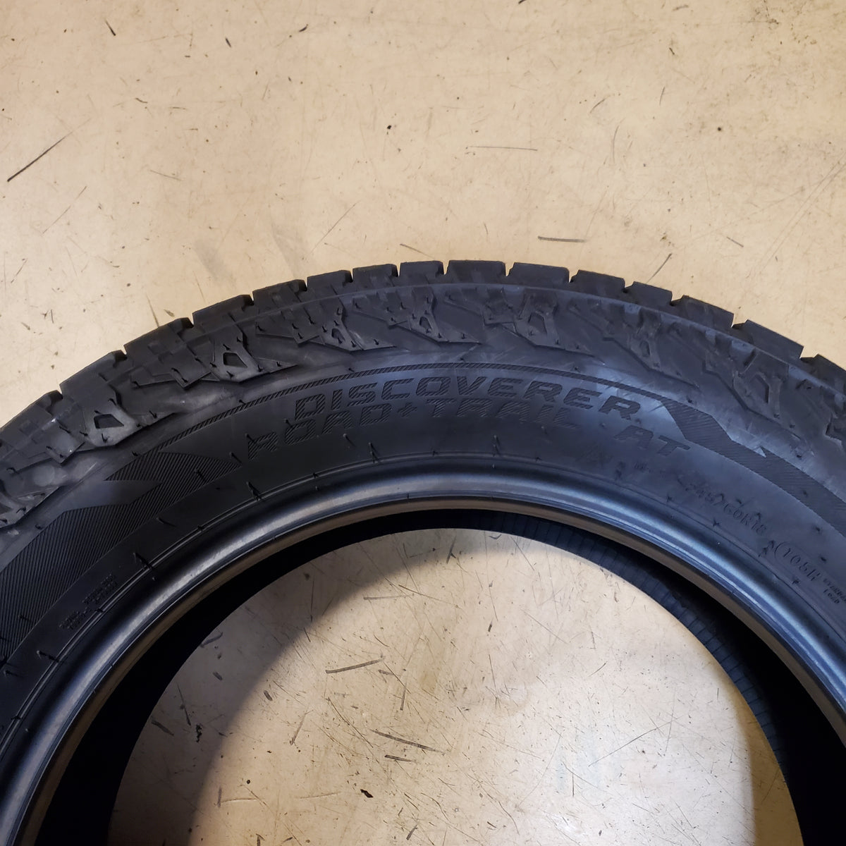 2 COOPER DISCOVERER ROAD+TRAIL AT BSW P 245 60 18 105H ALL TERR. TIRES 171273049