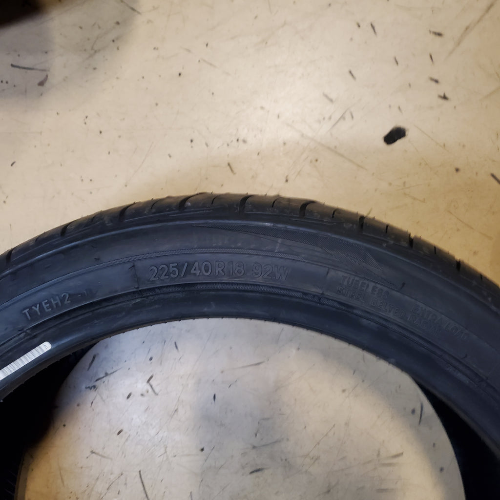 TOYO EXTENSA HP II BSW P 225 40 18 92W XL ALL SEASON TIRE 196030