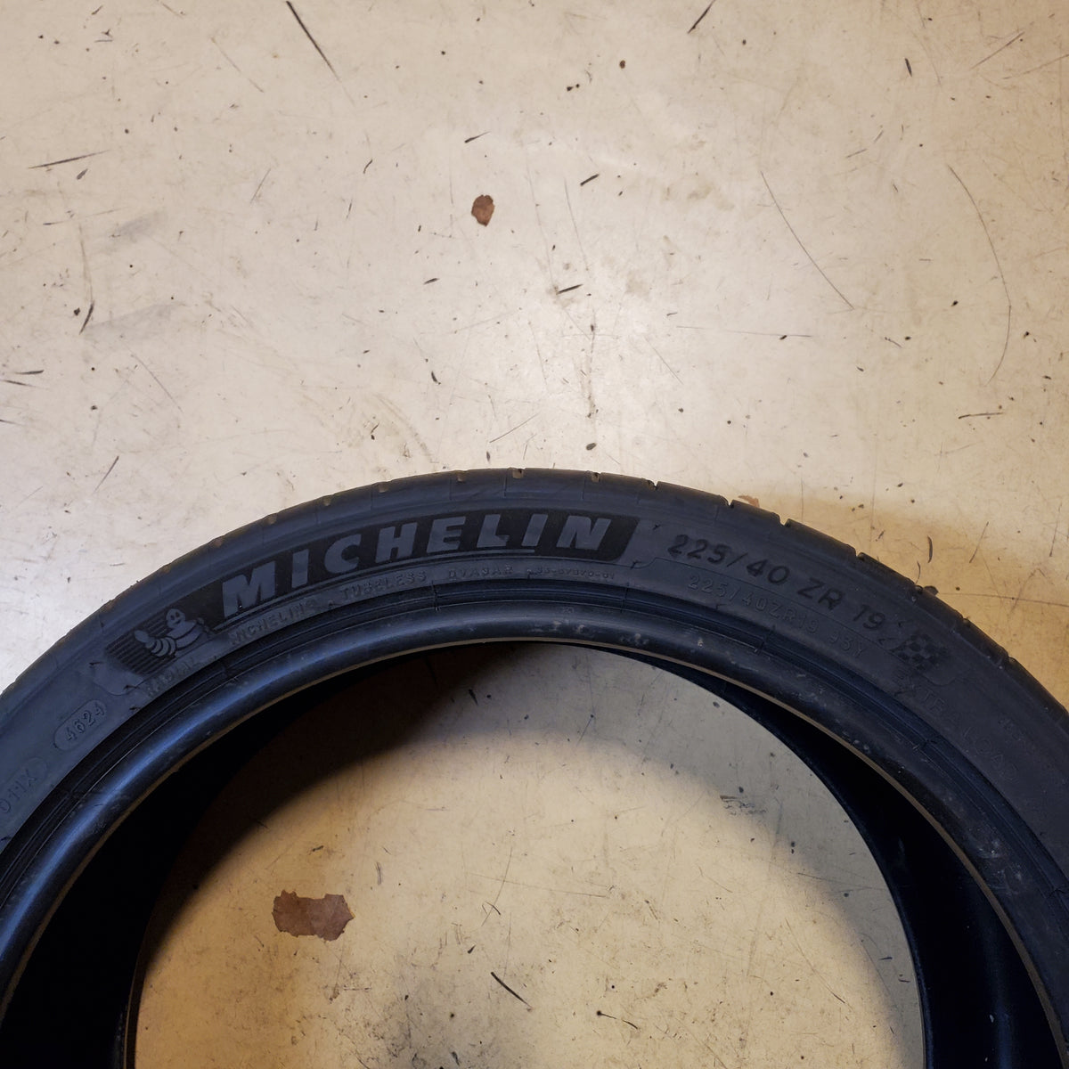 MICHELIN PILOT SPORT ALL SEASON 4 BSW P 225 40 19 92Y XL TIRE 27467