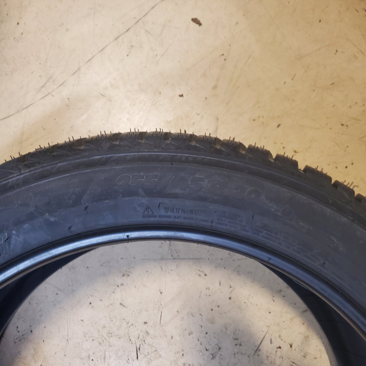 MICHELIN LATITUDE ALPIN LA2 BSW P 255 45 20 101V WINTER TIRE 38685