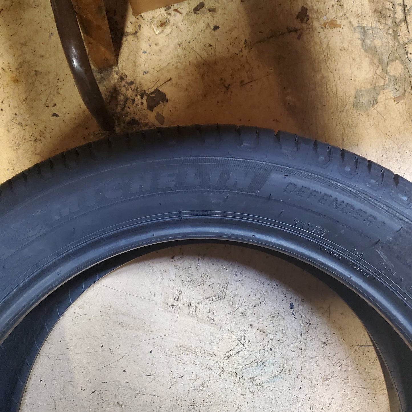 2 MICHELIN DEFENDER 2 BSW P 235 55 20 102H ALL SEASON TIRE 50833