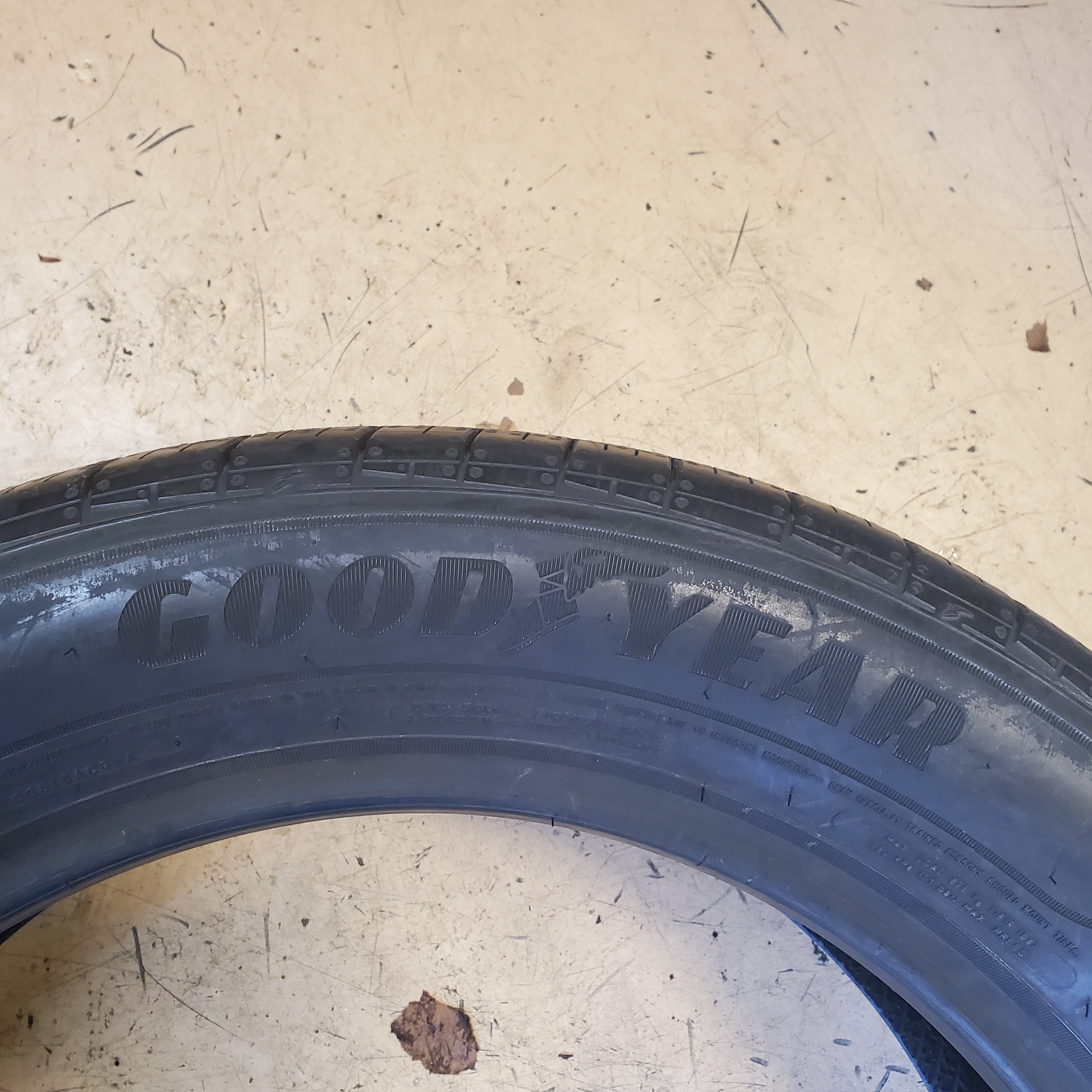 GOODYEAR ASSURANCE FINESSE BSW P 235 55 19 101H ALL SEASON TIRE 681019630