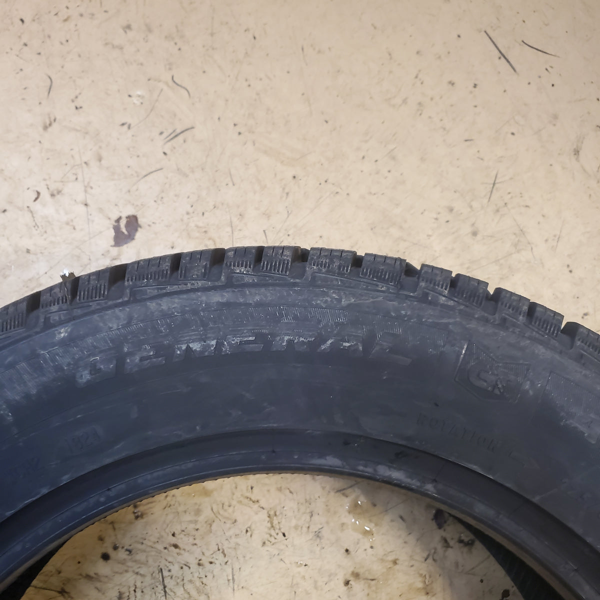 2 GENERAL ALTIMAX ARCTIC 12 BSW P 225 60 17 103T XL WINTER TIRE 1550282