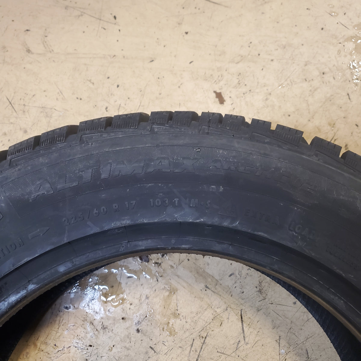 2 GENERAL ALTIMAX ARCTIC 12 BSW P 225 60 17 103T XL WINTER TIRE 1550282