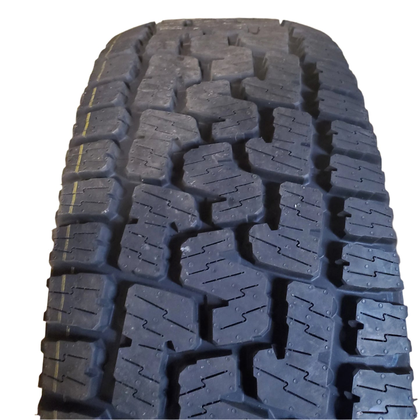 4 PIRELLI SCORPION ALL TERRAIN PLUS OWL P 275 65 18 116T TIRE 2722700