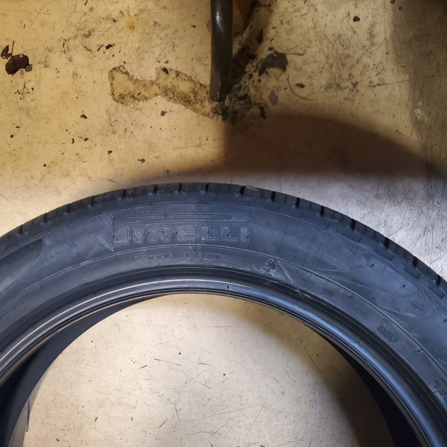 PIRELLI SCORPION VERDE ALL SEASON BSW P 235 50 19 99H TIRE 3818200