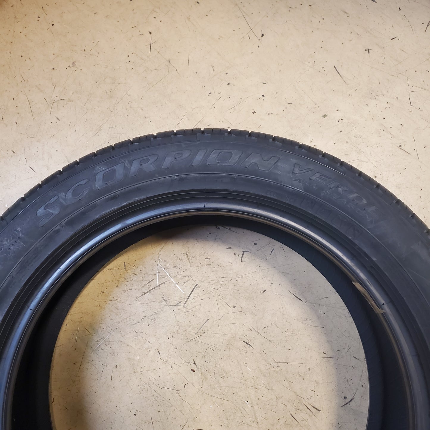 PIRELLI SCORPION VERDE ALL SEASON BSW P 235 50 19 99H TIRE 3818200