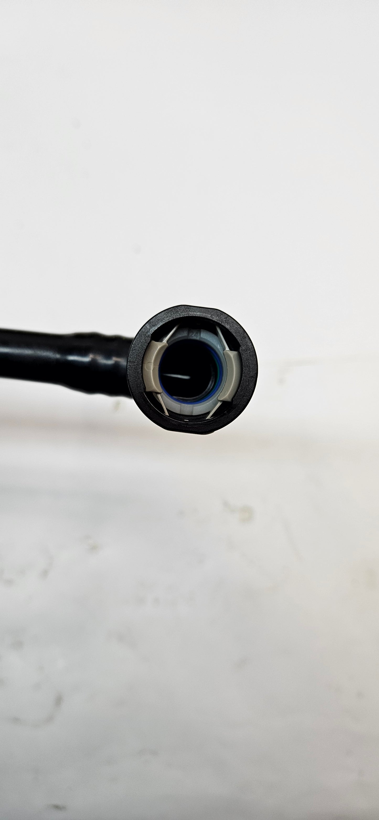 FUEL TANK VENT VALVE - PORSCHE (997-201-253-04) 2005-2012 PORSCHE - 99720125304