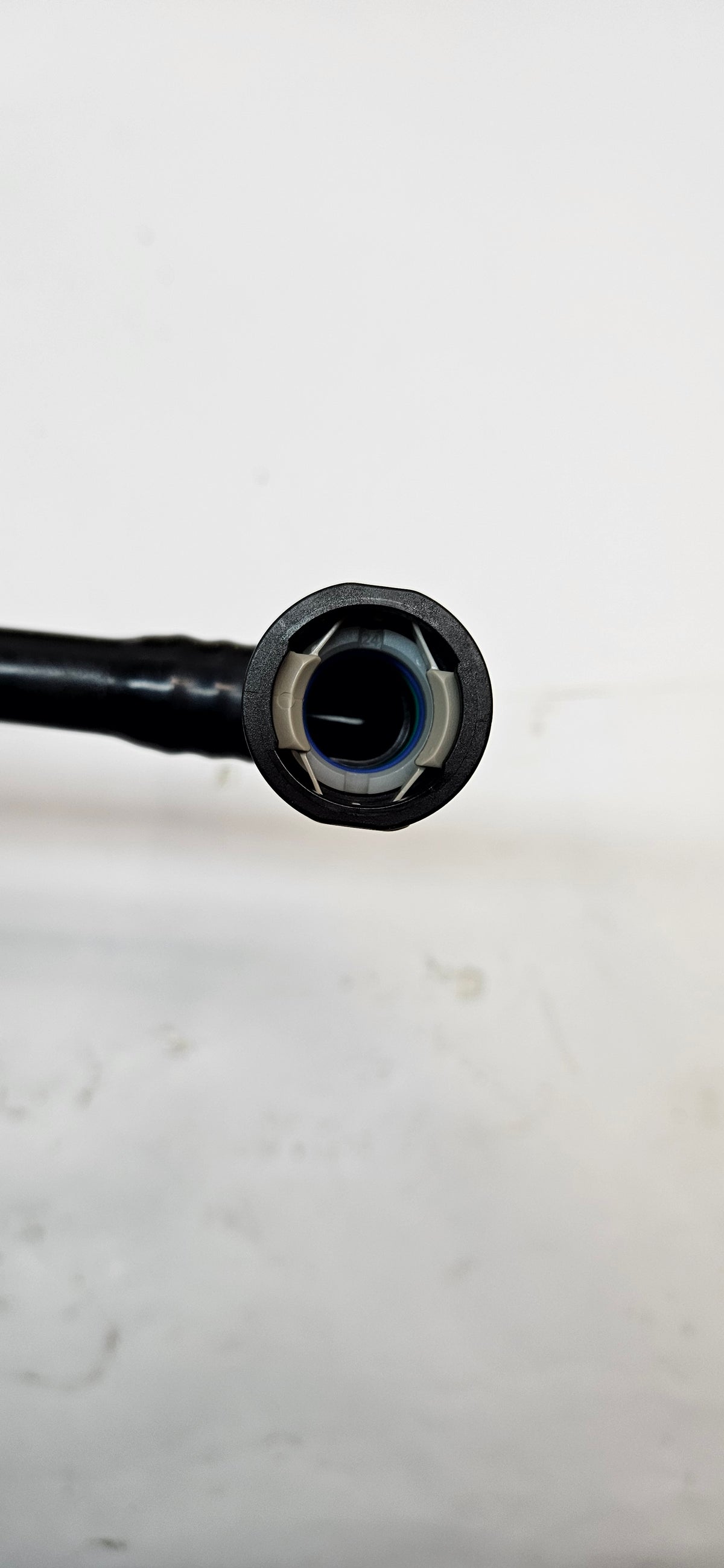 FUEL TANK VENT VALVE - PORSCHE (997-201-253-04) 2005-2012 PORSCHE - 99720125304