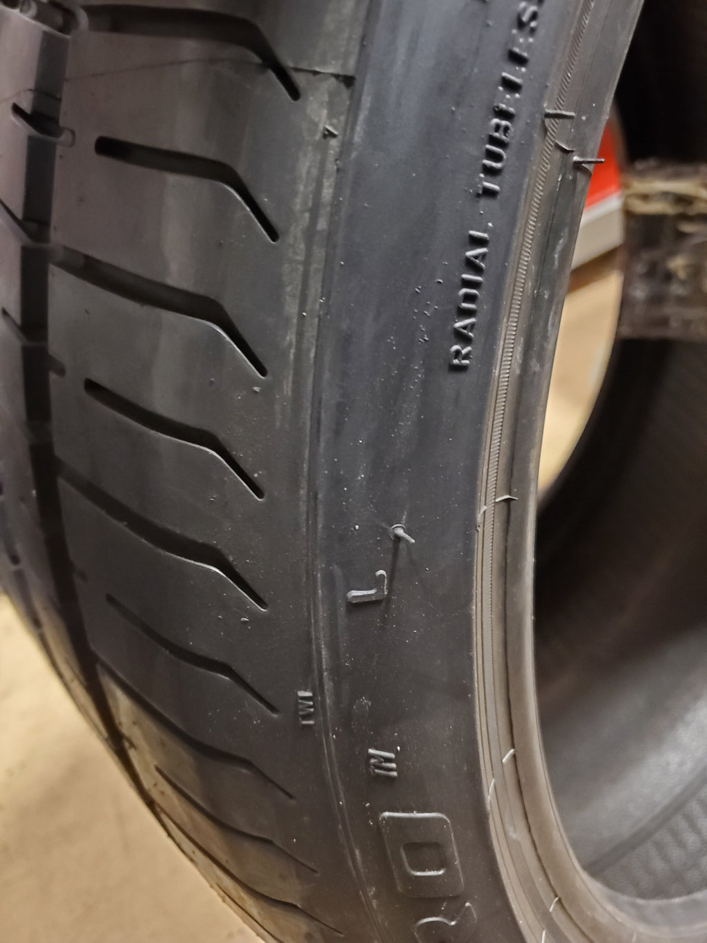 NOS PIRELLI P ZERO (L) LAMBORGHINI  P 295 30 19 100Y XL SUMMER TIRE 1920800