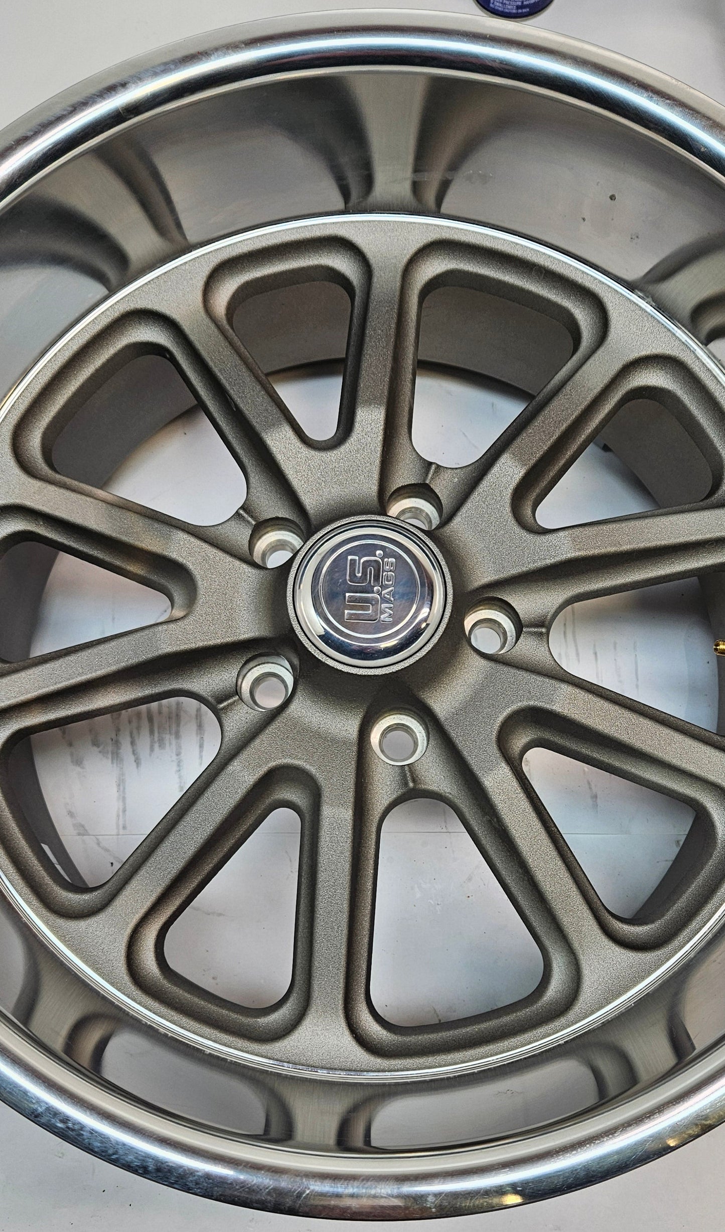 US MAGS U110 RAMBLER CHROME PLATED 18X9.5 SIZE 5X114.3 BOLT PATTERN 5.29 BACKSPACE U11018956552