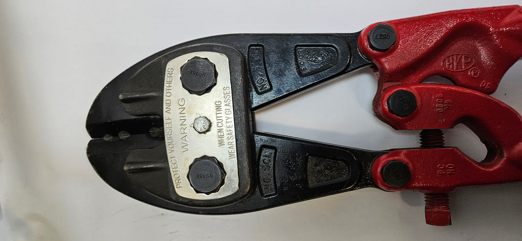 CRESCENT HK PORTER CUTTER 30 IN. INDUSTRIAL GRADE CENTER CUT 0290MC