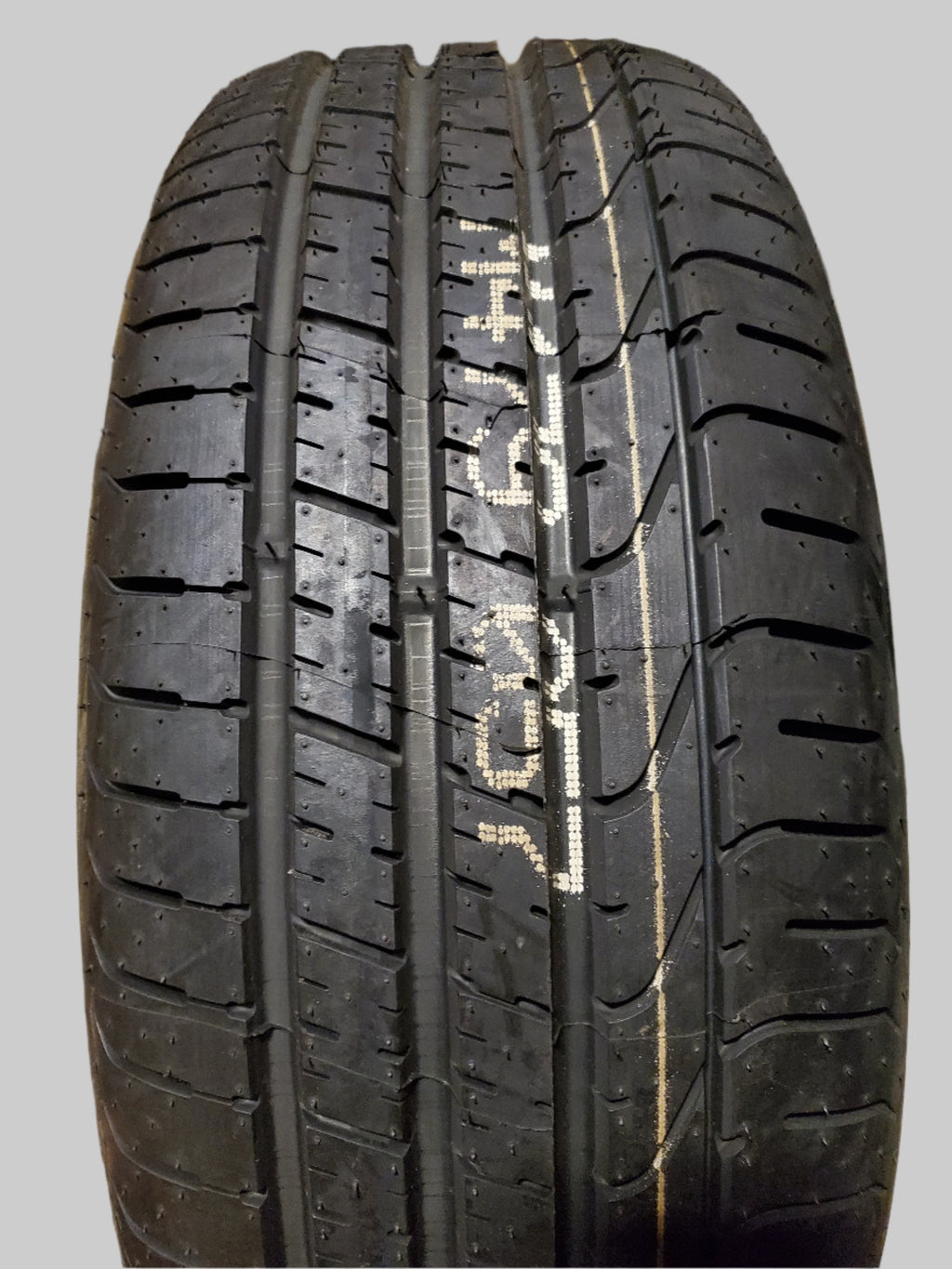 PIRELLI  P ZERO (*) BMW (RSC) RUNFLAT  BSW P  225 40 19 89Y ALL SEASON TIRE 1990700