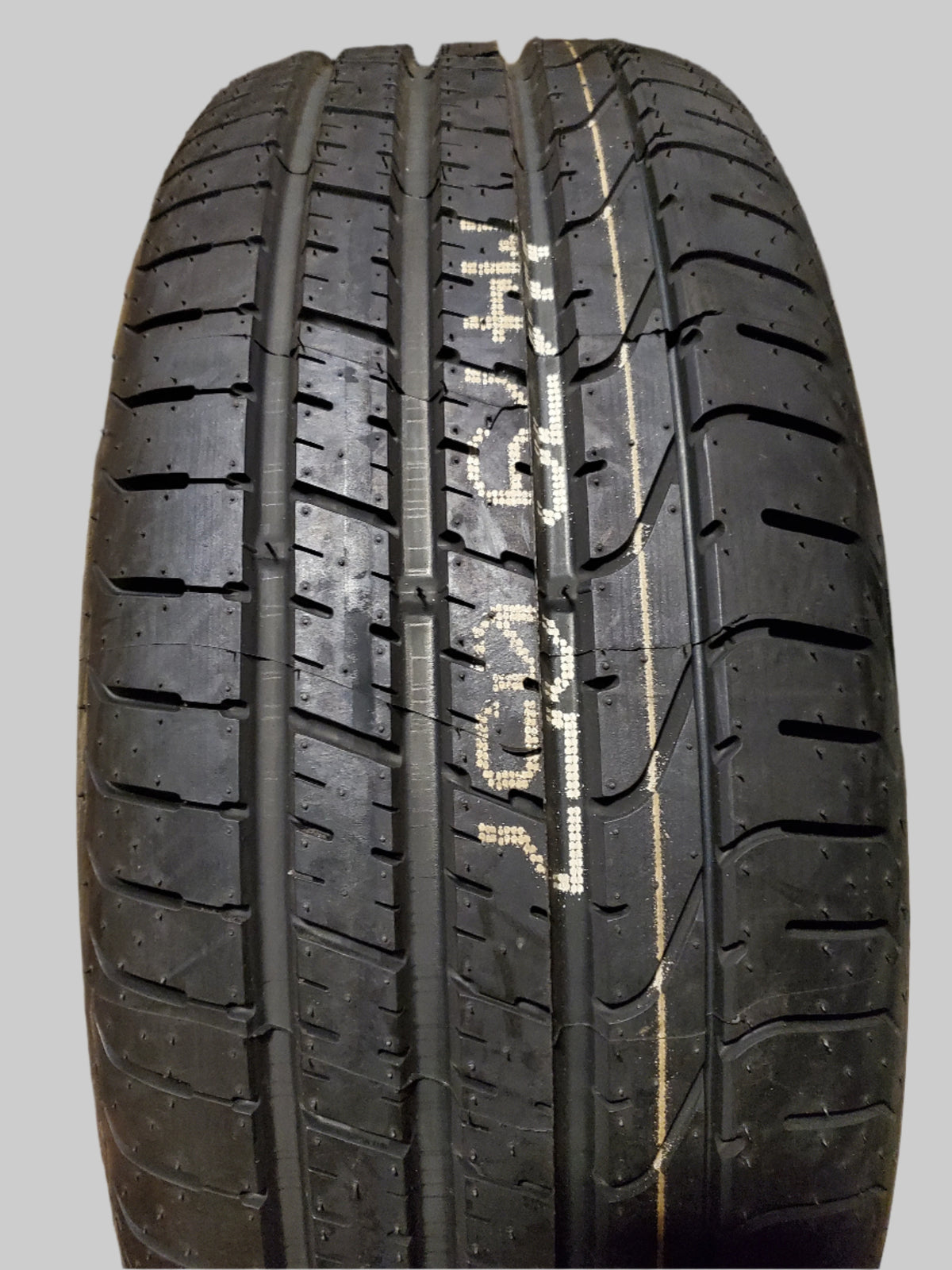 PIRELLI  P ZERO (*) BMW (RSC) RUNFLAT  BSW P  225 40 19 89Y ALL SEASON TIRE 1990700