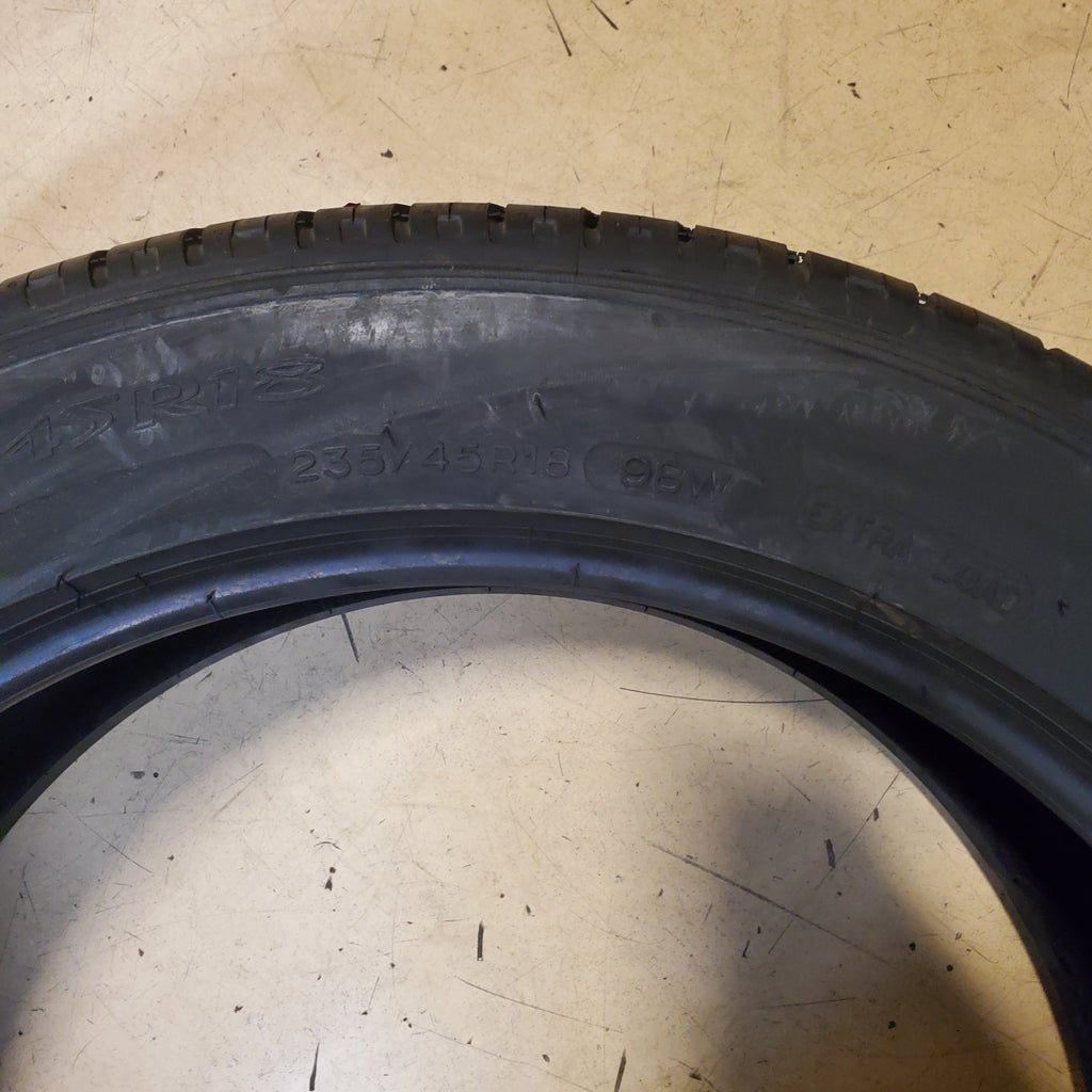 MICHELIN PRIMACY MXM4 (T1) FOAM BSW P 235 45 18 98W ALL SEASON TIRE 07563