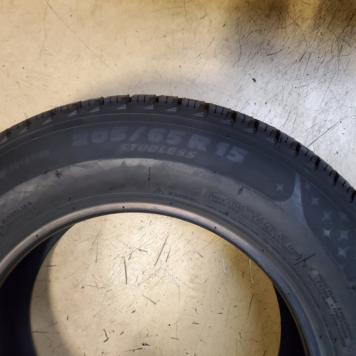 NOS MICHELIN X-ICE XI3 BSW P 205 65 15 99T XL WINTER TIRE 39982