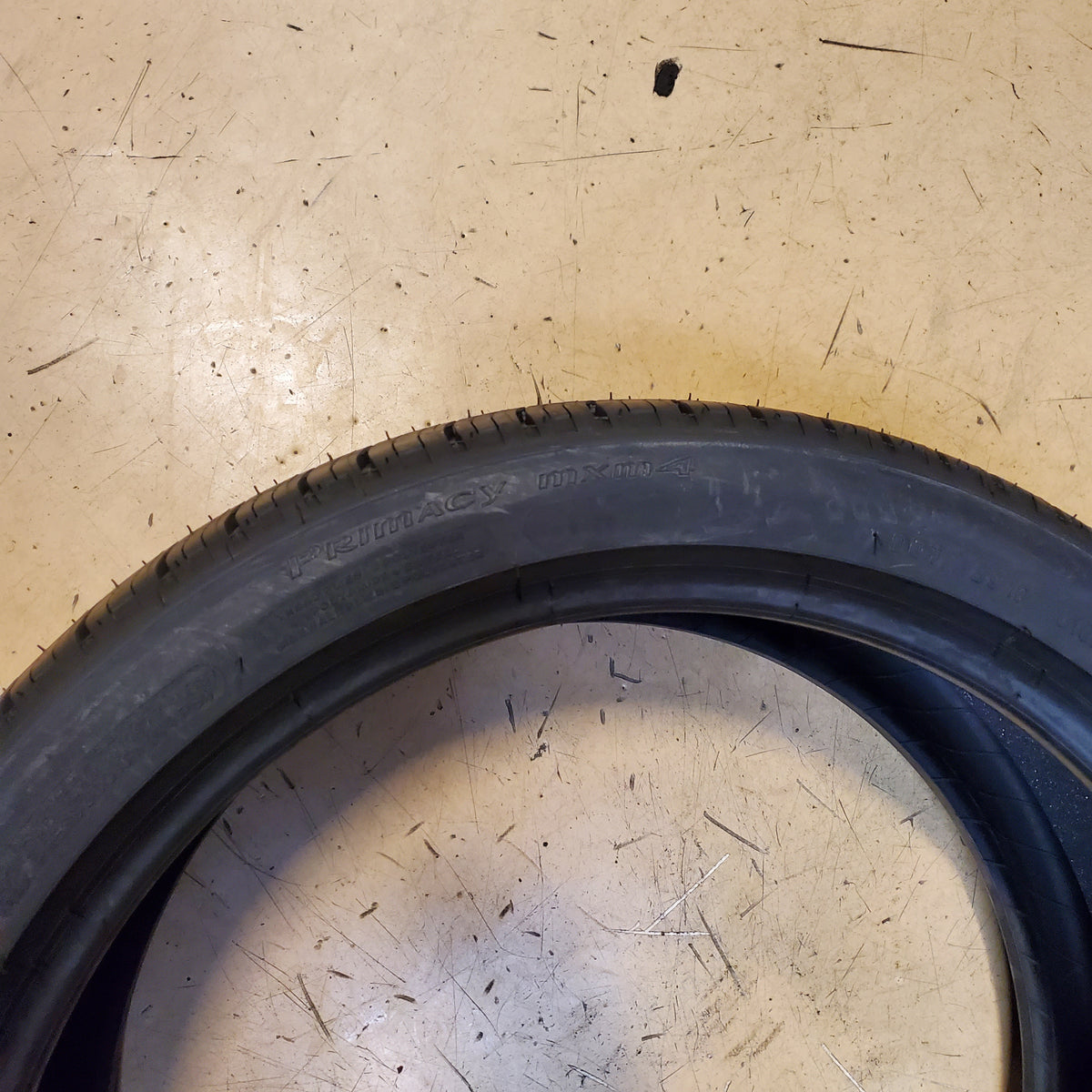 MICHELIN PRIMACY MXM4 BSW P 245 40 19 94V ALL SEASON TIRE 92999