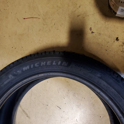 2 MICHELIN DEFENDER 2 BSW P 235 45 19 99H XL ALL SEASON TIRE 34256