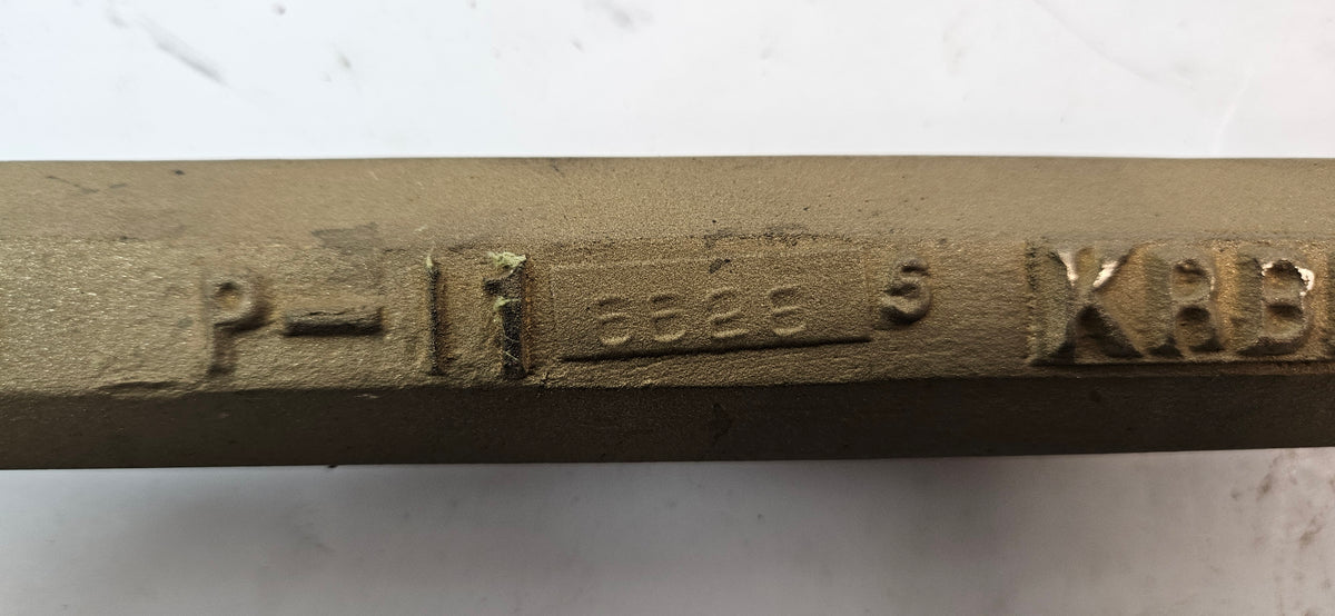 AMPCO P-11 60 IN. OAL PRY BAR NON-SPARKING NON-MAGNETIC CORROSION RESISTANT (ITEM A)