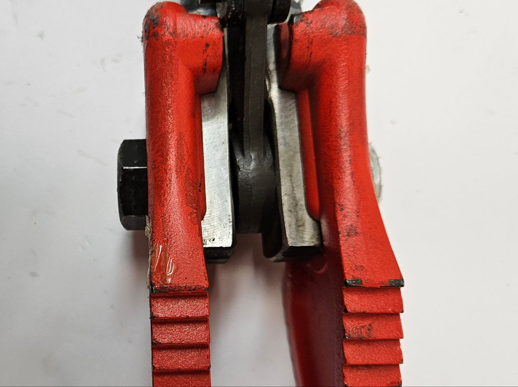 ARMSTRONG CHAIN TONG 73-209 1-6 IN 33-168 MM