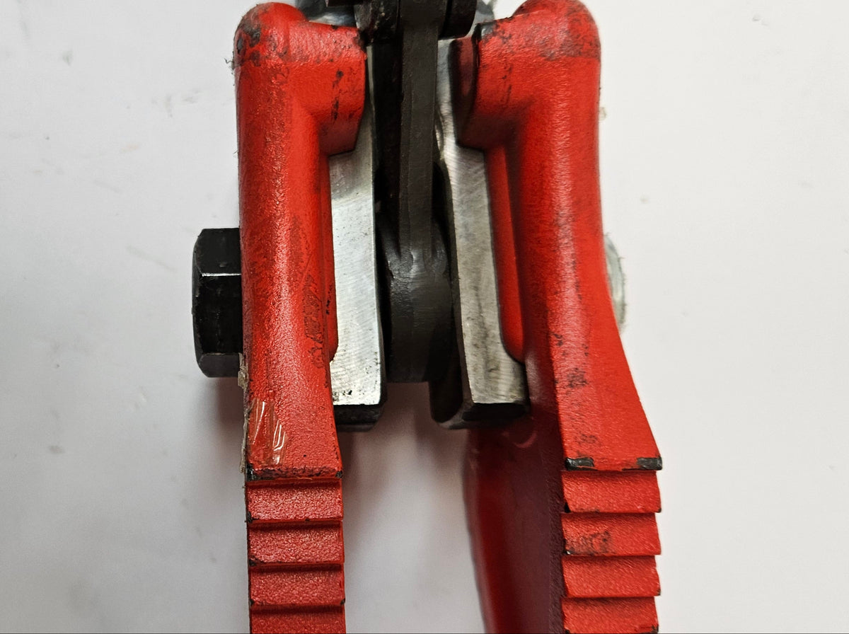 ARMSTRONG CHAIN TONG 73-209 1-6 IN 33-168 MM