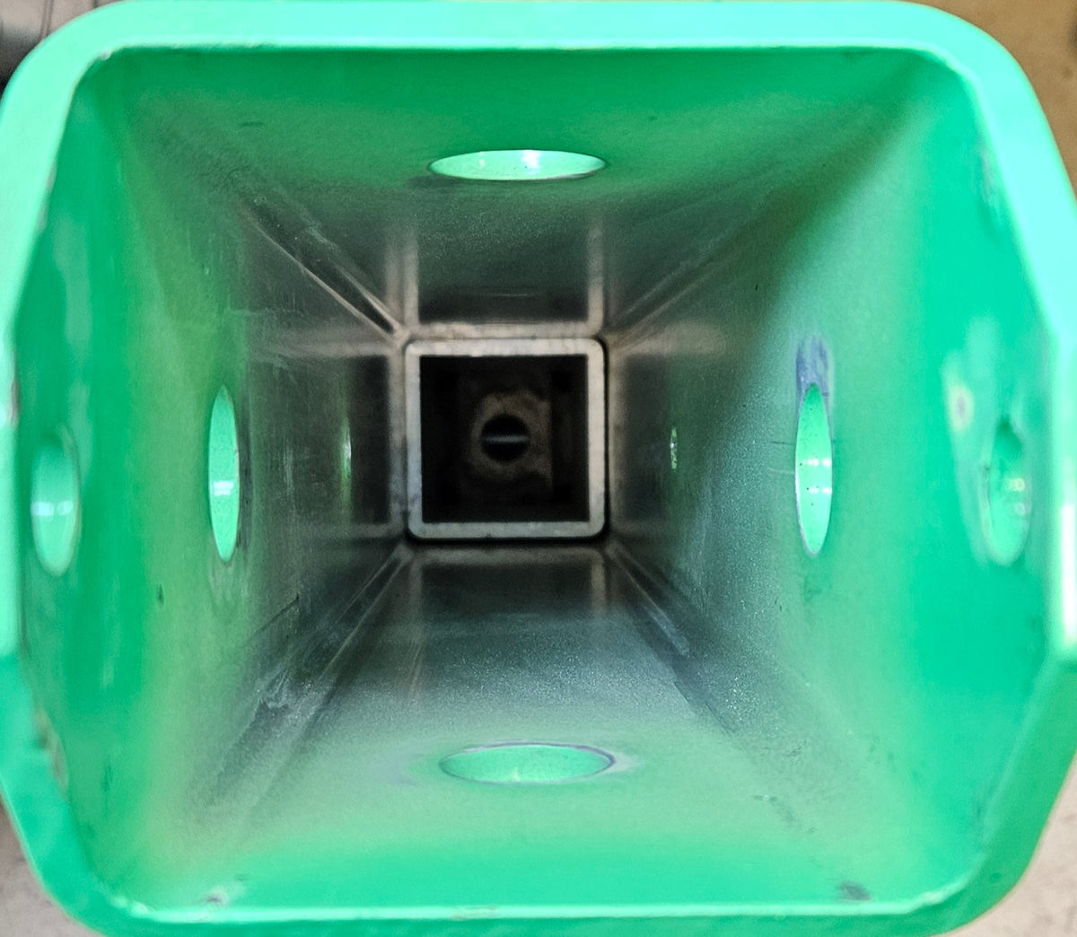 DBI SALA ADVANCED CONFINED SPACE PORTABLE FALL ARREST POST 8516840