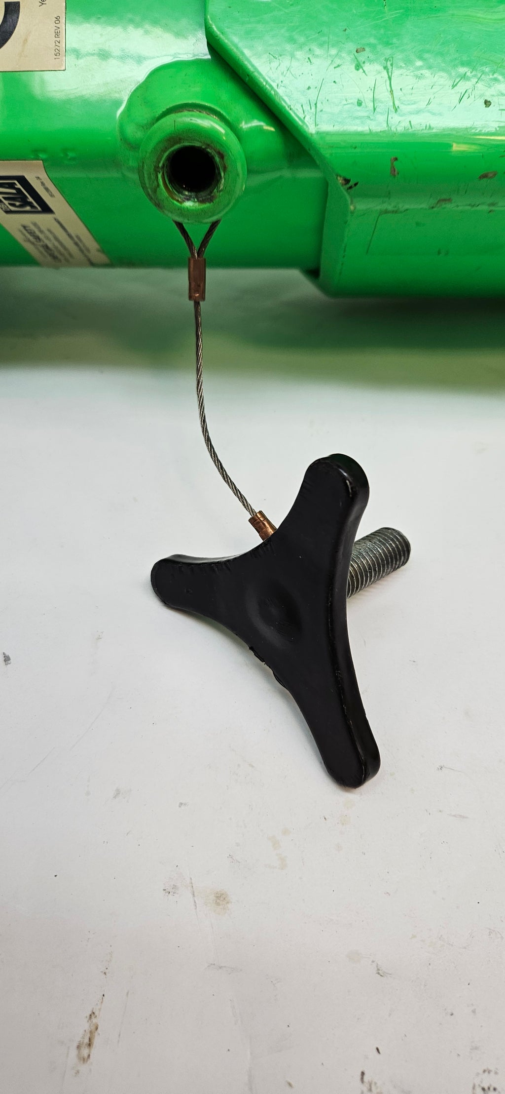 DBI SALA ADVANCED CONFINED SPACE PORTABLE FALL ARREST POST 8516840