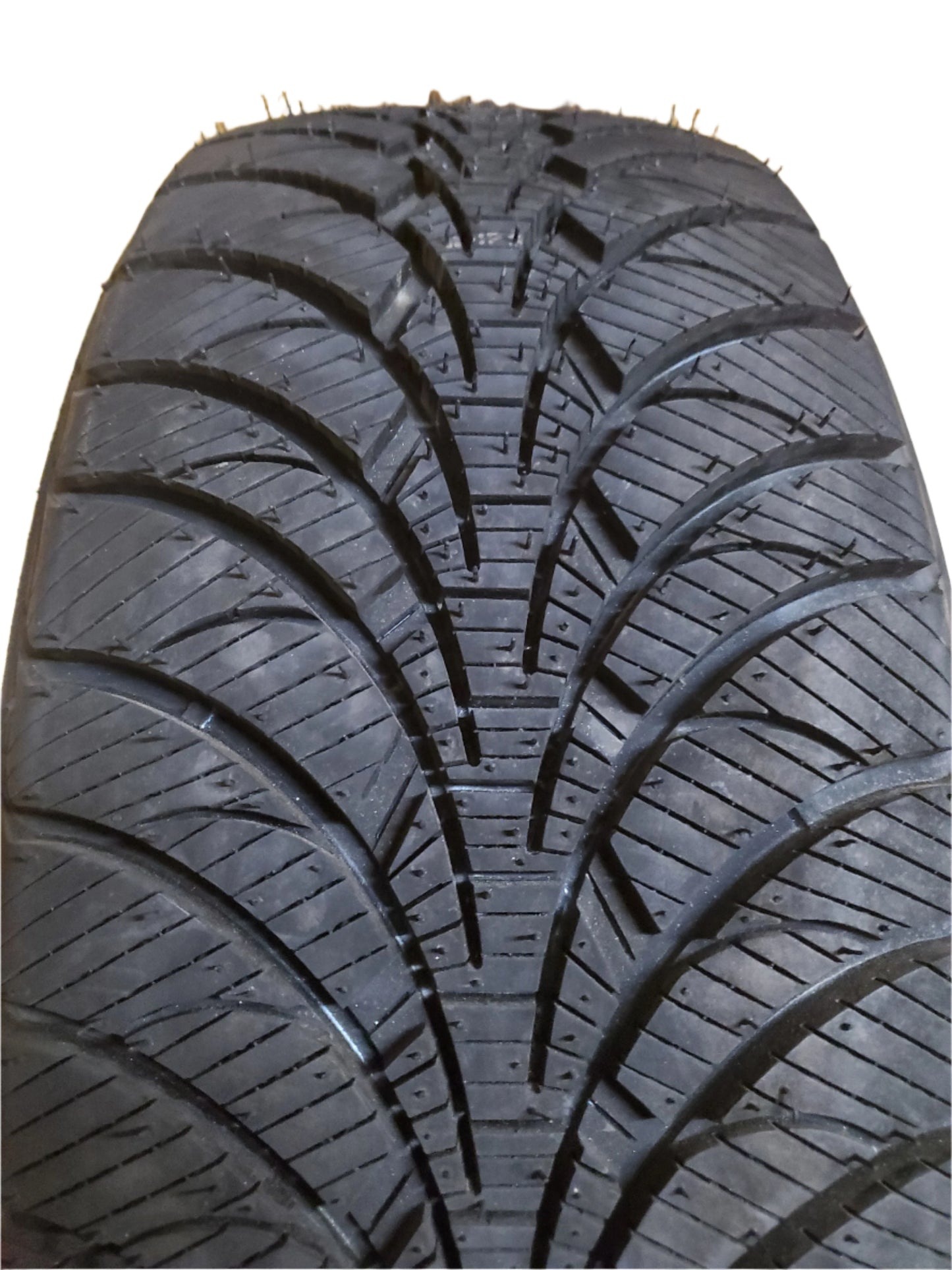 NOS GOODYEAR ULTRA GRIP ICE WRT BSW P 205 55 16 94T XL WINTER TIRE 217091