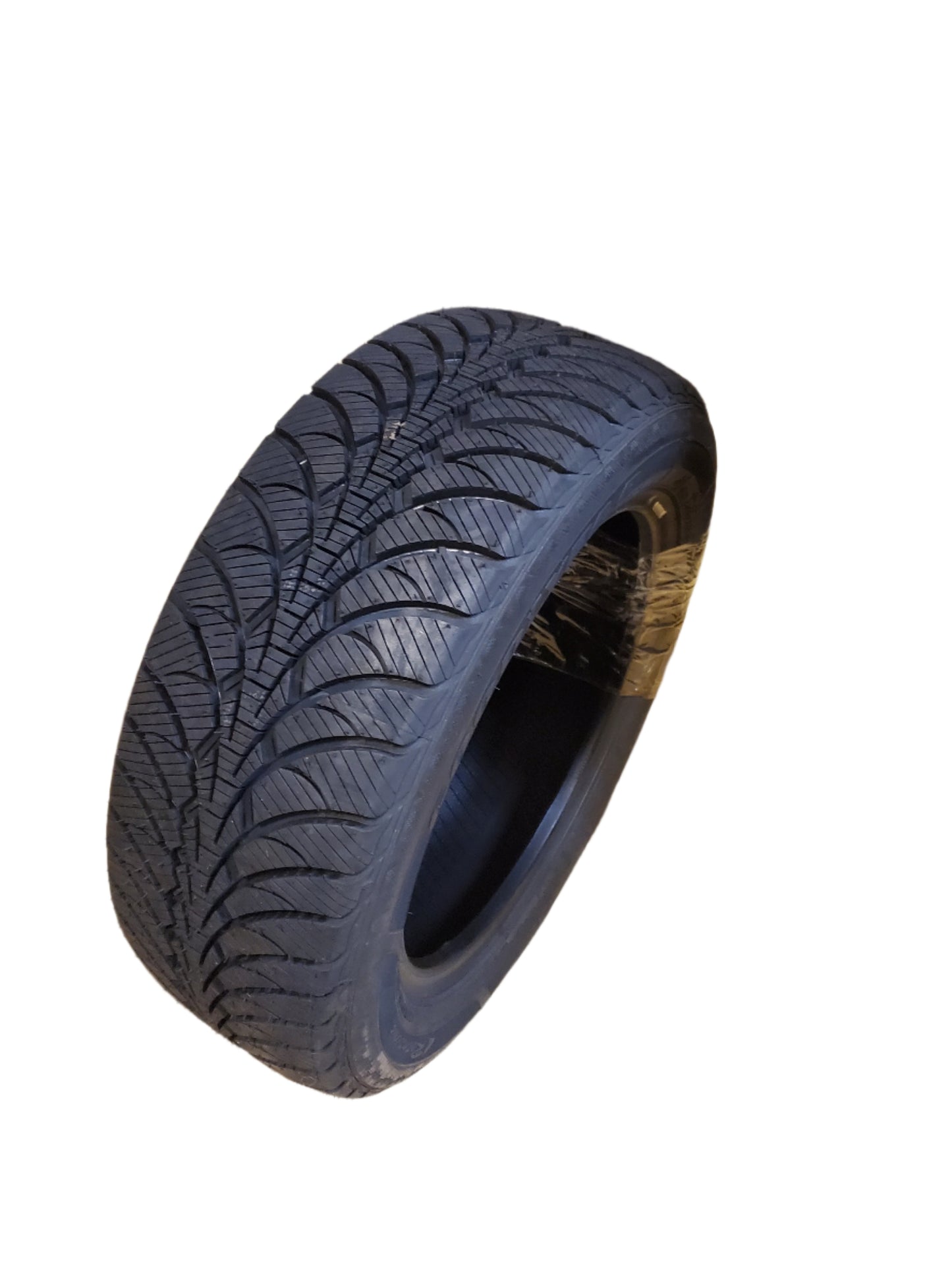 NOS GOODYEAR ULTRA GRIP ICE WRT BSW P 205 55 16 94T XL WINTER TIRE 217091