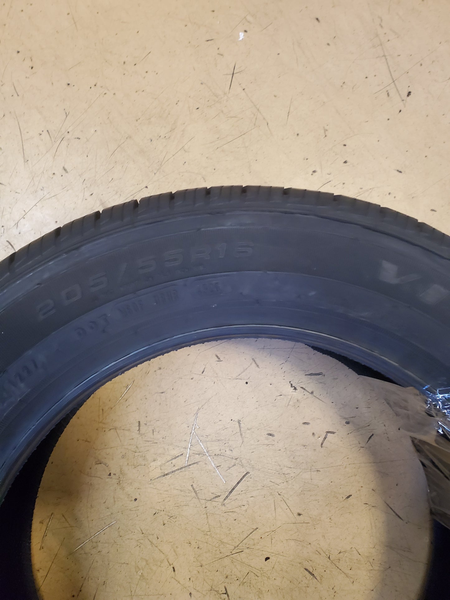 GOODYEAR VIVA 3 A/S BSW P 205 55 16 91H ALL SEASON TIRE 747524378
