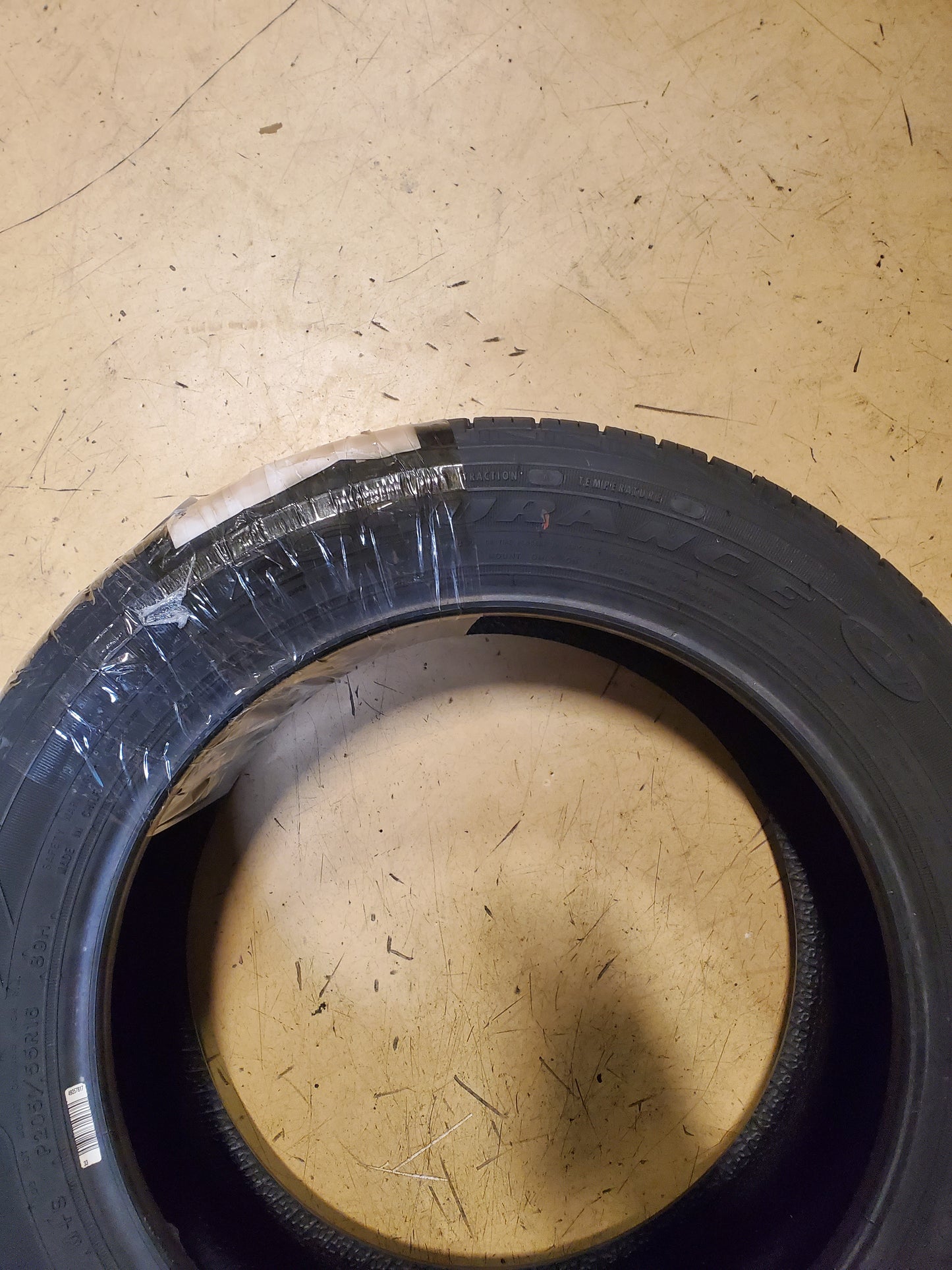 NOS GOODYEAR ASSURANCE A/S BSW P 205 55 16 89H ALL SEASON TIRE 7038053571