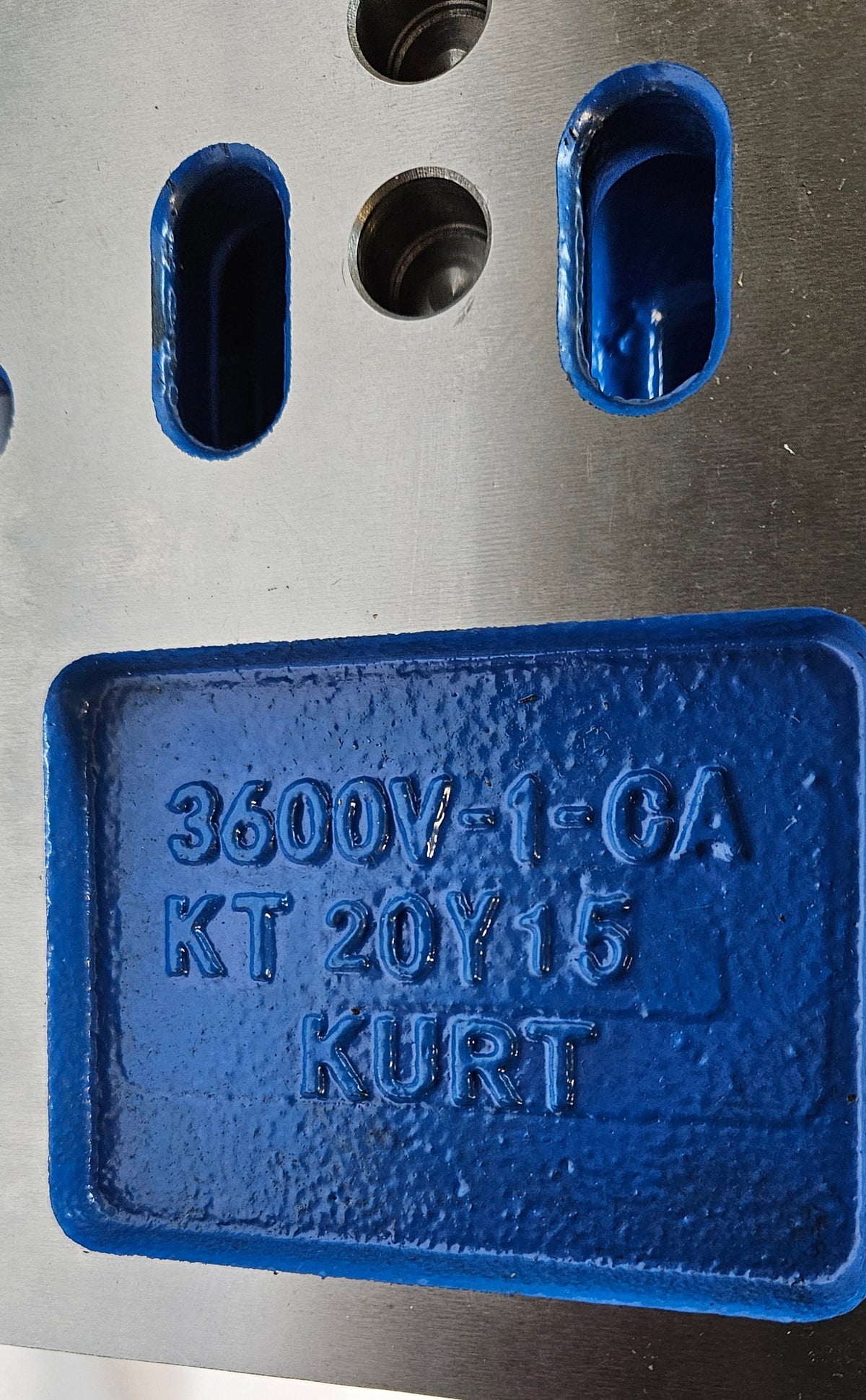 KURT WORKHOLDING 3600V VERSATILELOCK 6" JAW WIDTH, 6" JAW OPENING MODULAR MACHINE VISE