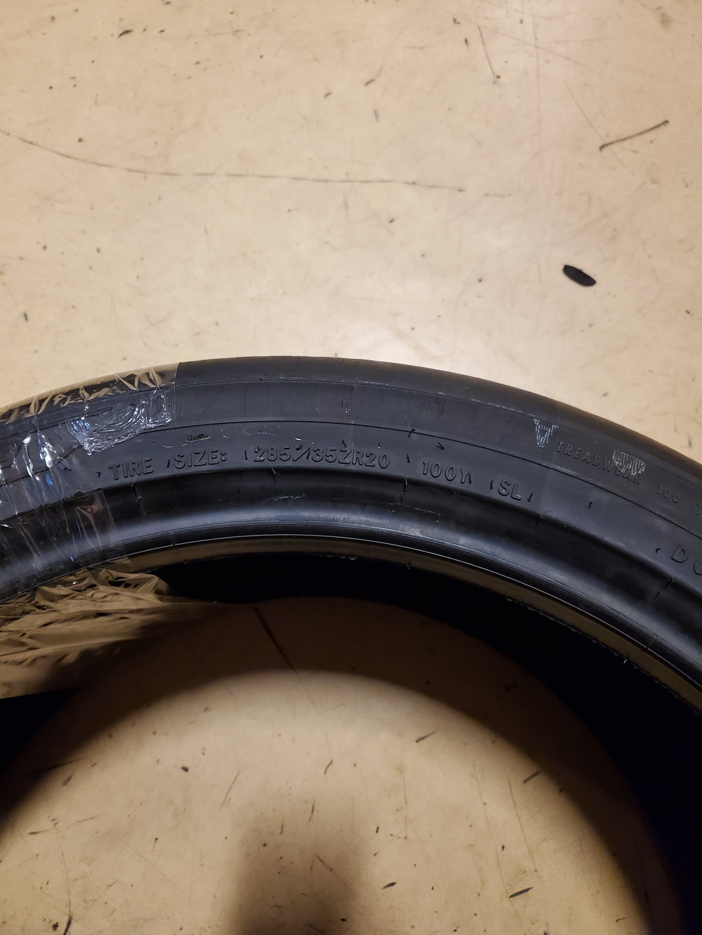 NOS GOODYEAR EAGLE F1 SUPERCAR 3R SUV BSW P 285 35 20 100Y XL UHP TIRE 797082538