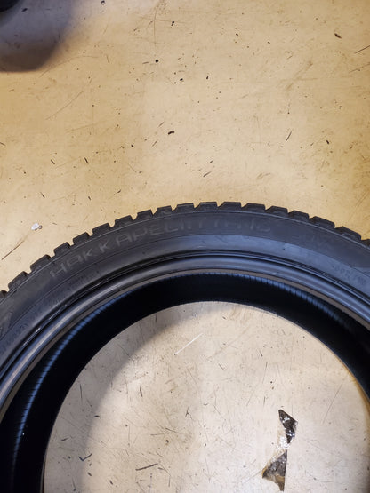 NOKIAN HAKKAPELIITTA 10 SUV STUDDED BSW P 275 40 22 107T XL WINTER TIRE TS32805