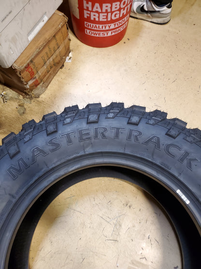 MASTERTRACK BADLANDS M/T BSW LT 275/70R18 125/122Q MUD TIRE MASTMT004