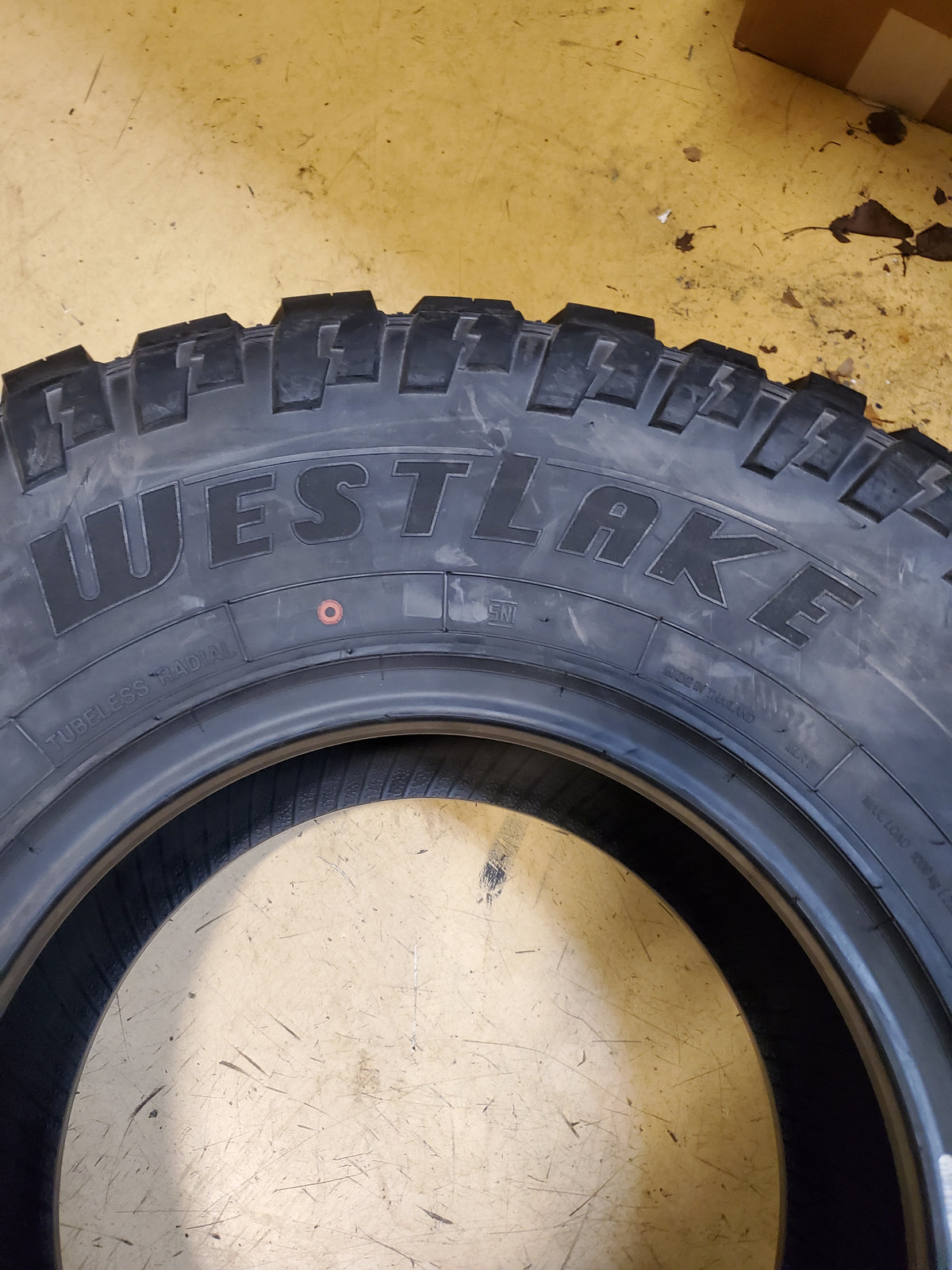 WESTLAKE RADIAL SL376 M/T BSW LT 33 12.50 15 108Q 6PLY MUD TIRE 22228005