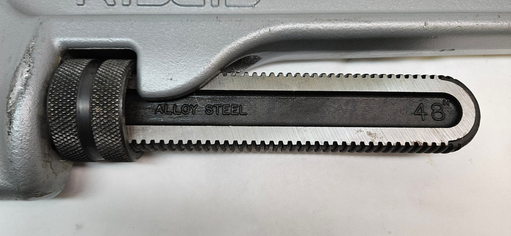 RIDGID 31115 #848 STRAIGHT PIPE RIDGID 48 IN. ALUMINUM STRAIGHT PIPE WRENCH, 6 IN. PIPE CAPACITY