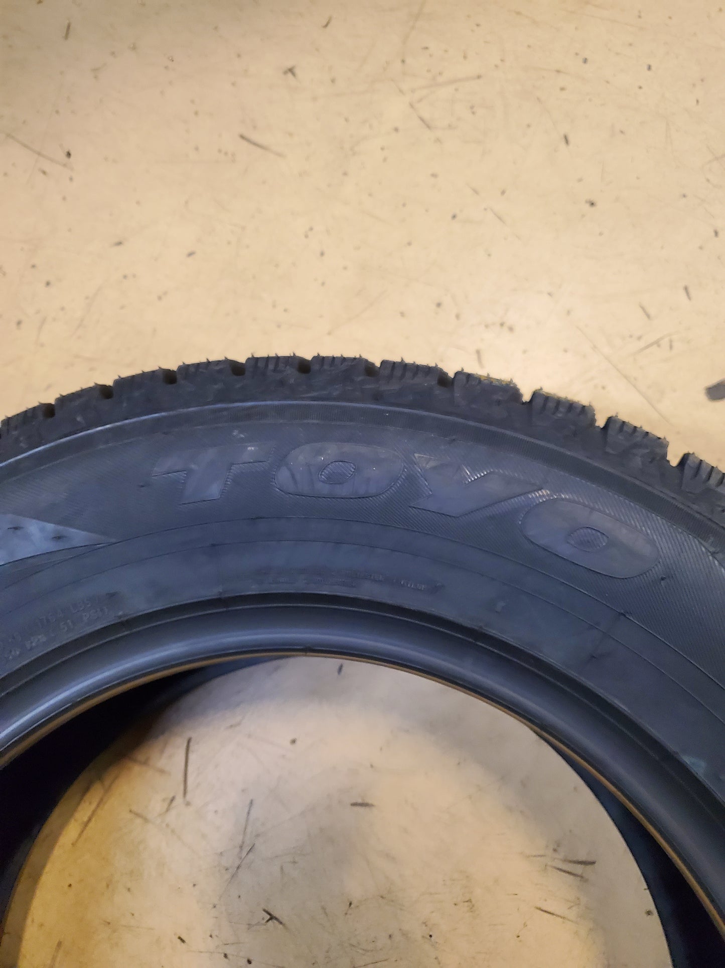 TOYO OBSERVE GSI-6LS BSW P 225 65 16 100H WINTER TIRE 149520