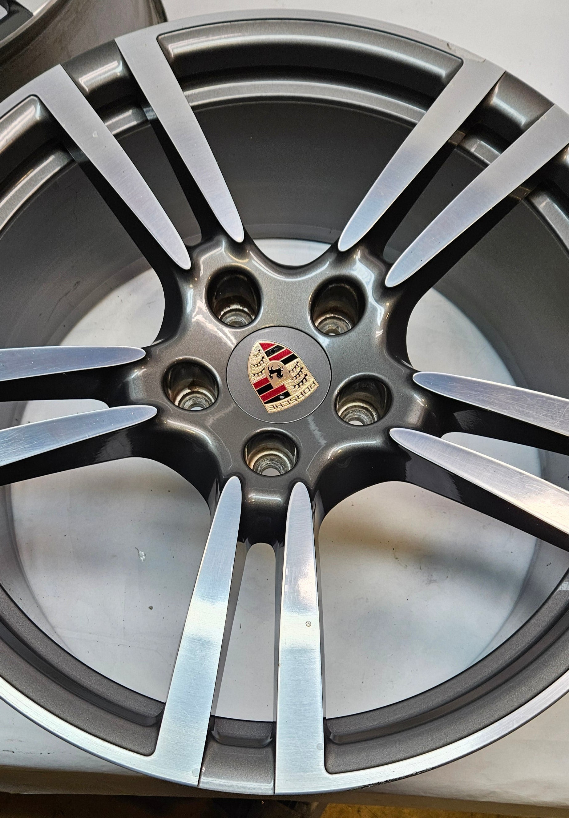 (KSL ONLY) 4 PORSCHE 2019-2023 21" INCH 10JX21H2 ET50 WHEEL RIM SILVER
