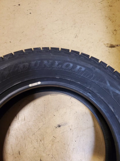 2 DUNLOP WINTER MAXX SJ8 BSW P 225 65 17 102R WINTER TIRE 290124108