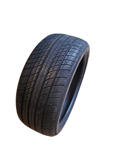 UNIROYAL TIGER PAW TOURING A/S BSW P 235 40 19 96V XL ALL SEASON TIRE 75093