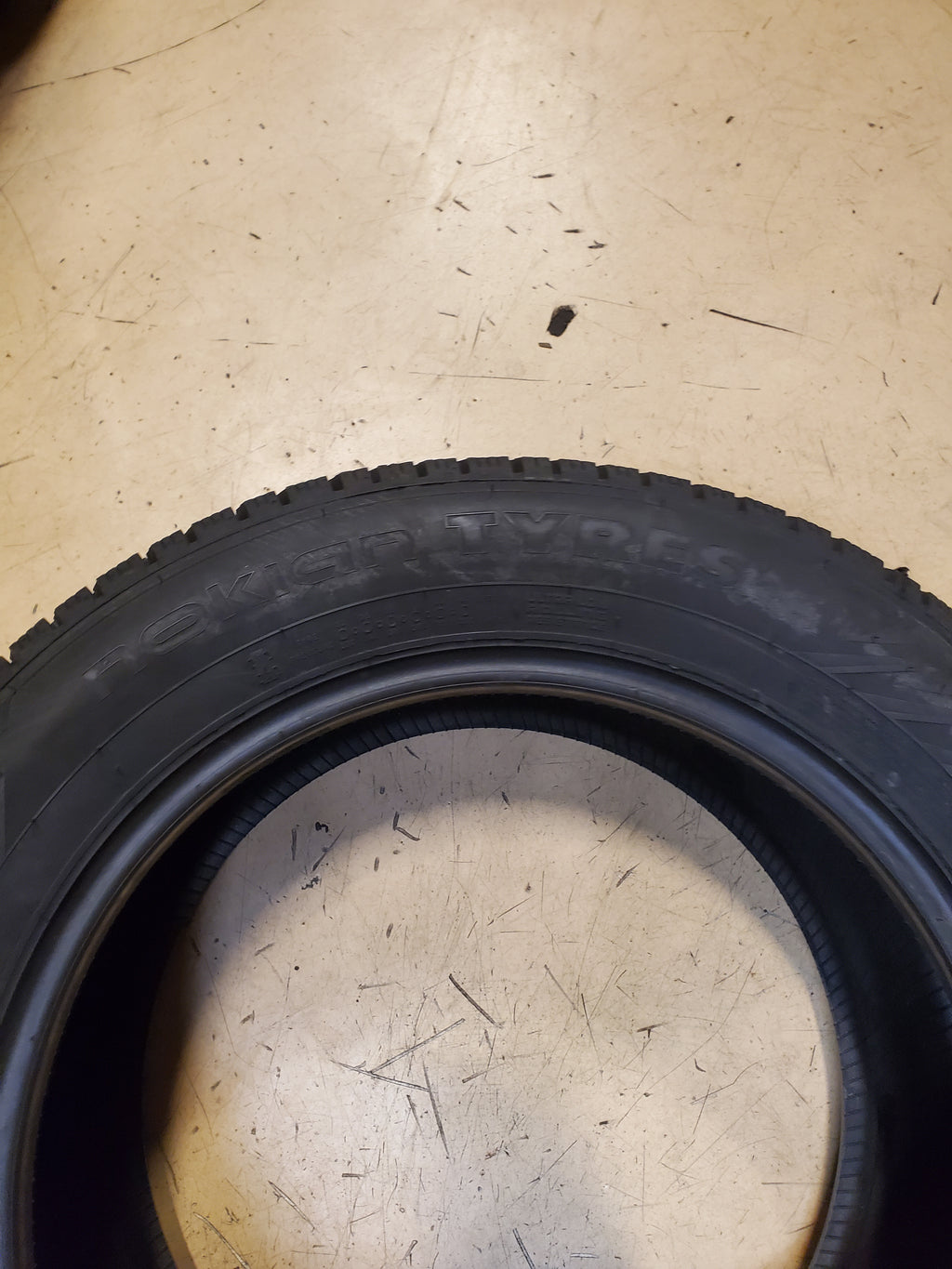 NOKIAN HAKKAPELIITTA R5 BSW P 215 55 16 97R XL WINTER TIRE T432147