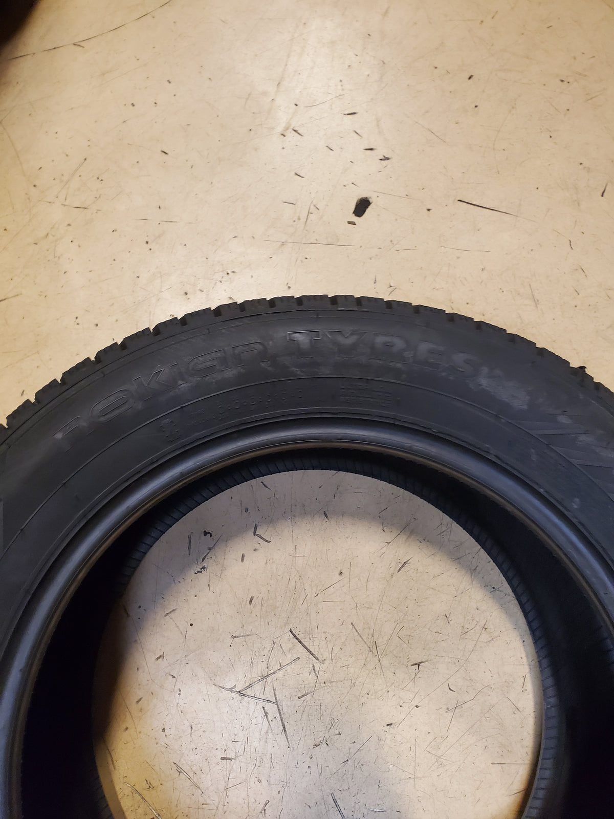 NOKIAN HAKKAPELIITTA R5 BSW P 215 55 16 97R XL WINTER TIRE T432147