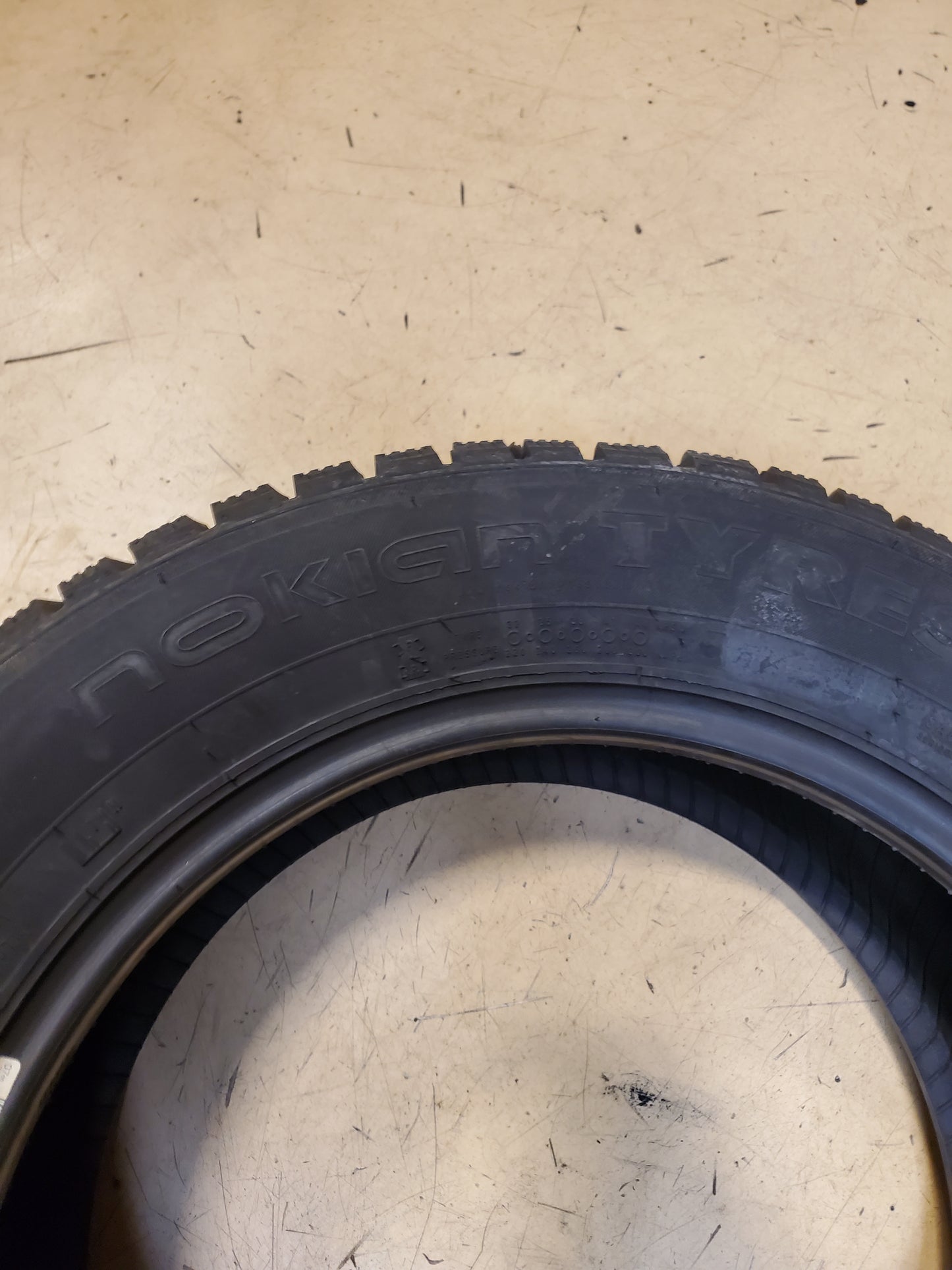 NOS NOKIAN NORDMAN 7 STUDDED BSW P 195 60 15 92T XL WINTER TIRE TS32292